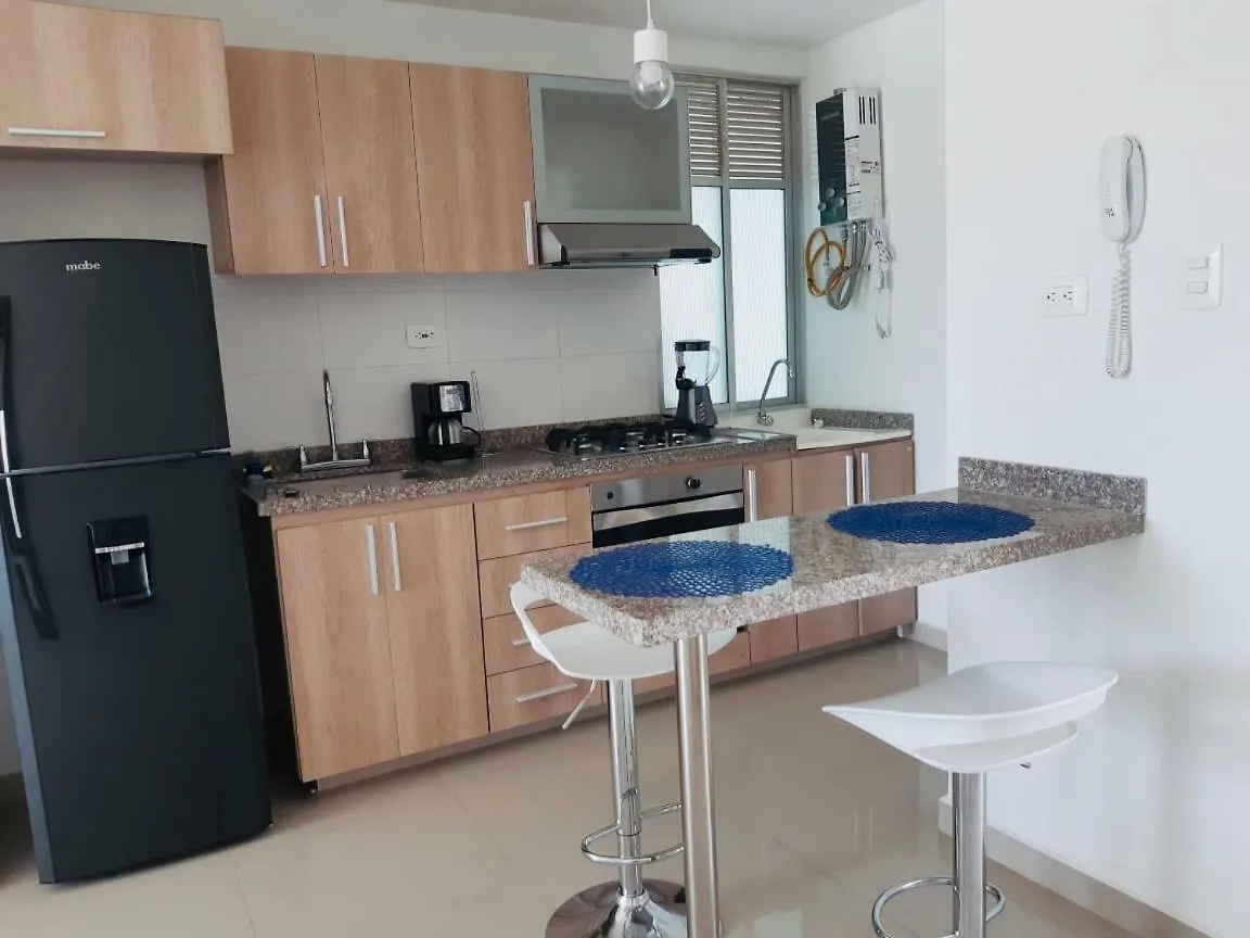 Apartmán Santa Marta Rodadero Sur Playa Salguero A 200 Mts Del Mar